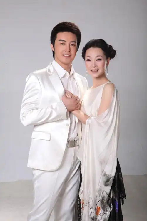 张英席吕薇携手《蝴蝶之恋》 打造中国爱情传奇