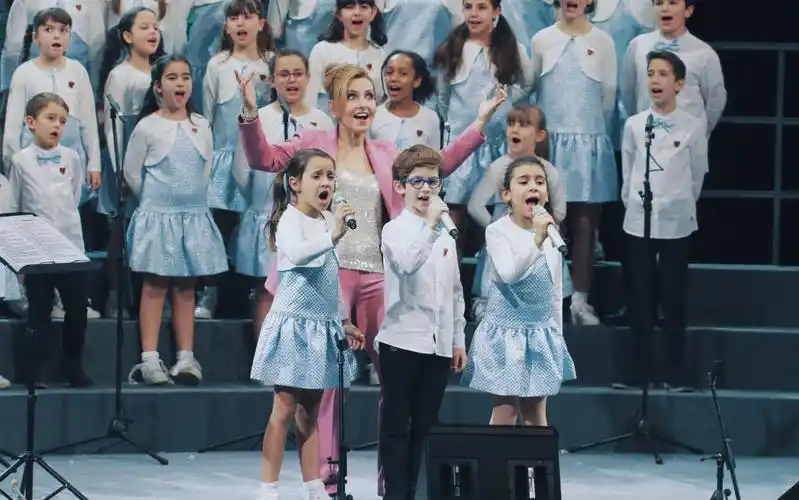 意大利安东尼亚诺小合唱团-小蝌蚪大合唱 linno del girono原来