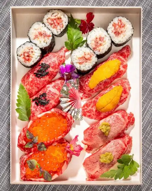 一周限量十份的全和牛寿司便当