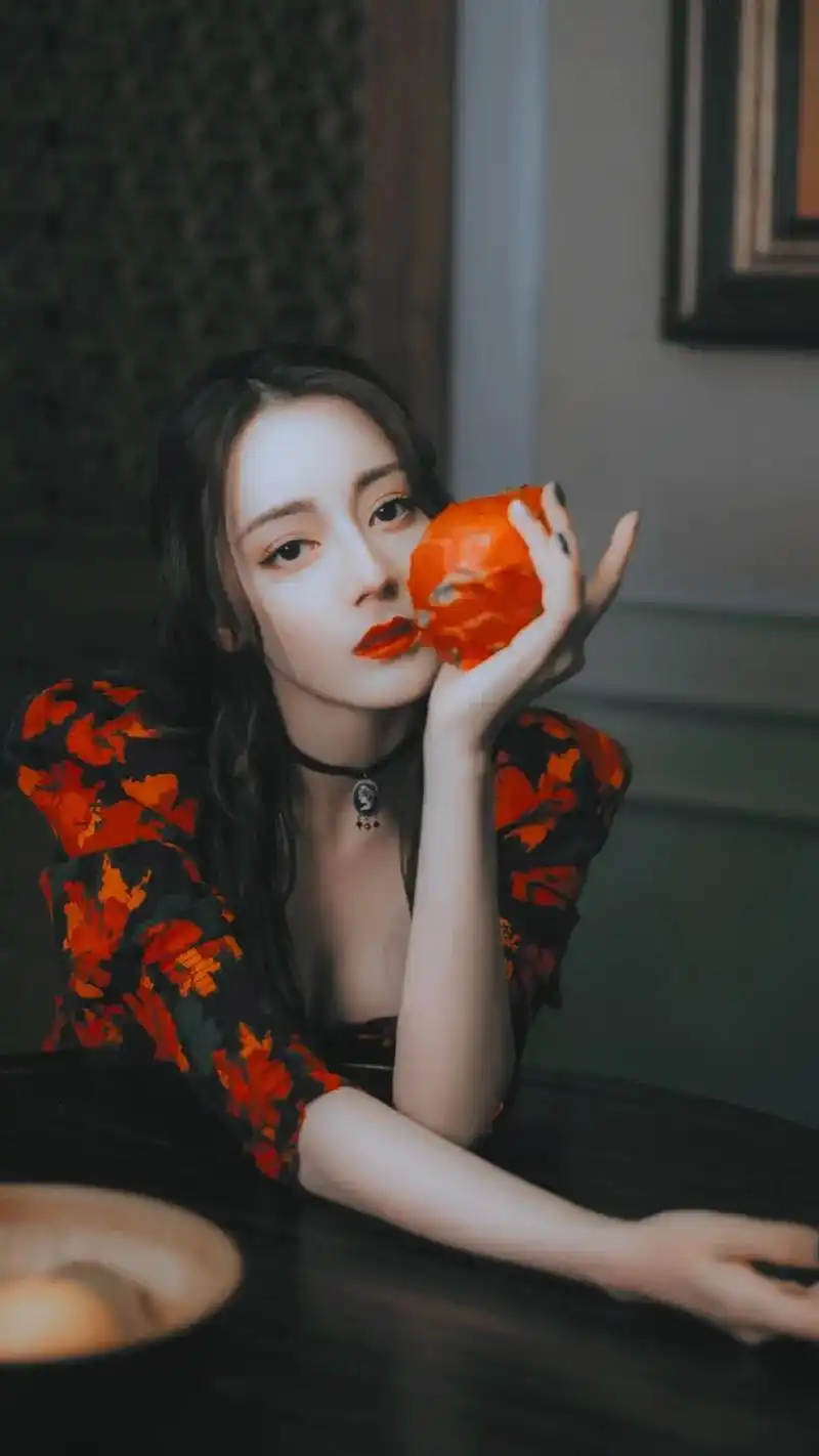 迪丽热巴壁纸:你是美的定义 你是上天的宠儿 你是美好的本身 - 抖音