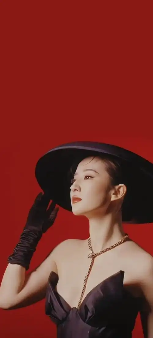 刘亦菲抹胸裙##刘亦菲时尚芭莎4月刊封面