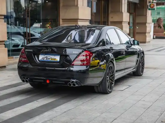 【成都】2011年8月 巴博斯 s级 2011款 60s 自动档