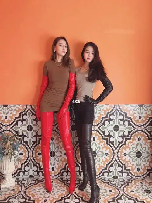 长靴长手套绝对女王范