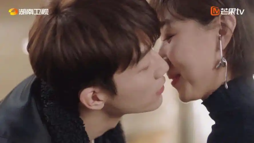 这对模范cp我磕了我在他乡挺好的