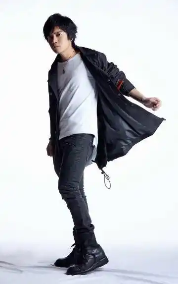 12月30日温尚翊微博晒图,粉丝神评论亮了