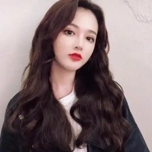 卷发发型五:泰迪卷