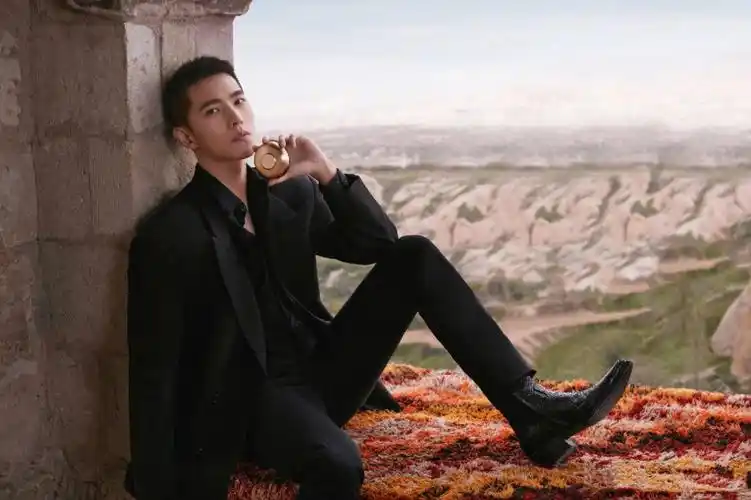 好爱杨洋的大长腿真是盘儿亮条儿顺