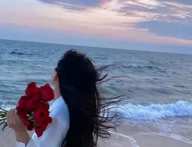 qq头像真人女生背影图片好看的qq头像真人