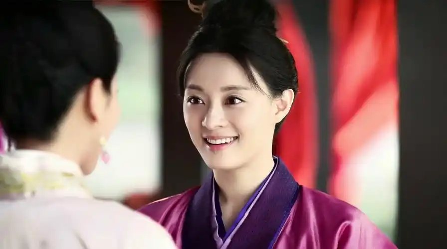 孙俪《芈月传》【芈月】中国历史上,太后这个称谓始见于她,太后专权亦