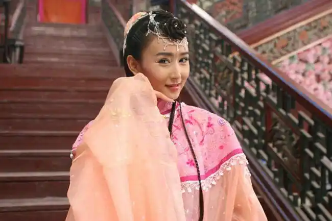 大清后宫之还君明珠胡静 饰 西林春