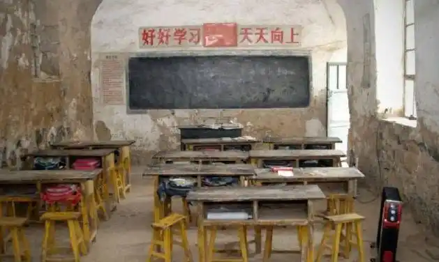 三十多年前,我在农村学校读书|初中|中专_网易订阅