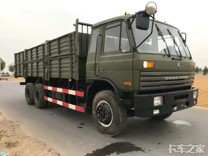 今天拍了台部队退役的东风153