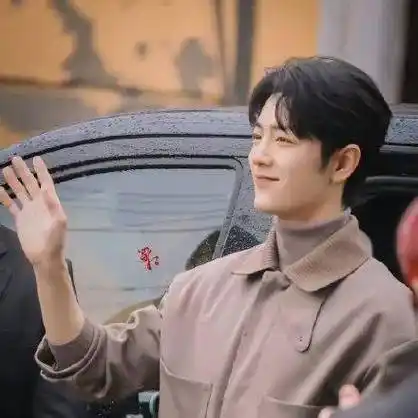 鞠婧祎是女同?落魄女星拉皮条赚大钱?王栎鑫暗恋谭松韵?