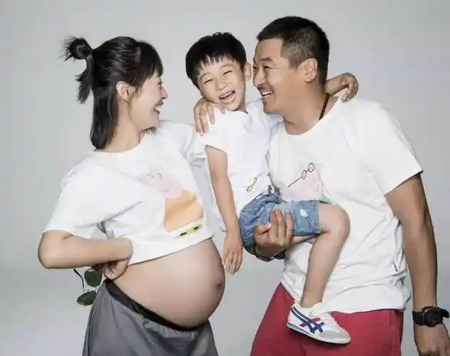 《闯关东》14年"朱家四子"现状 个个都成演技实力派 婚姻幸福_刘向