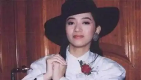 梅艳芳,1963年10月10日出生在中国香港,祖籍广西合浦.