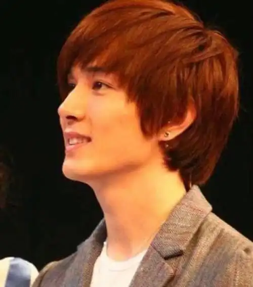 李承铉的造型进化史原来氛围感帅哥是这么来的