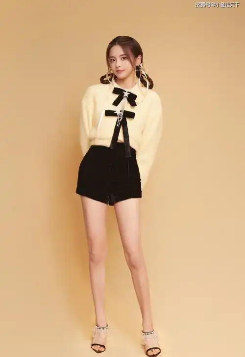 盘点娱乐圈最漂亮的腿杨超越篇