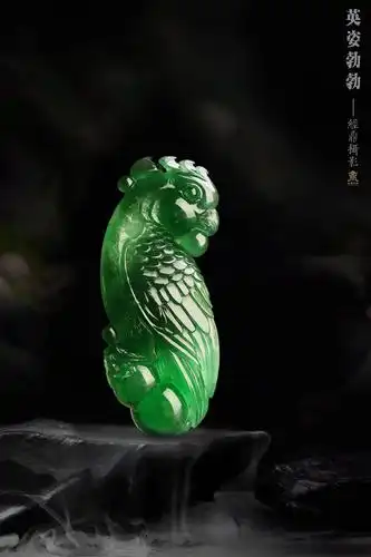 翡翠花鸟梦里花落知多少