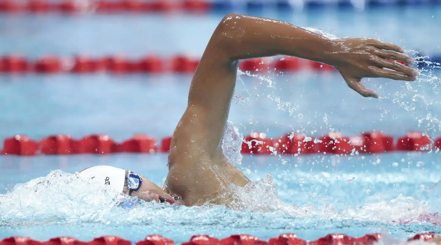 游泳——短池世界杯北京站:季新杰获男子1500米自由泳亚军