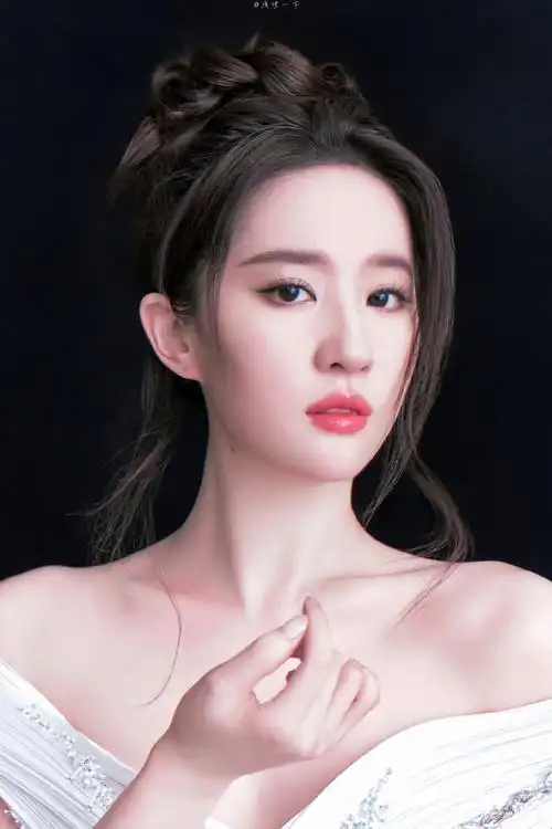 厂家花300万请明道带货仅售出20多万产品,网友:找董宇辉肯定行