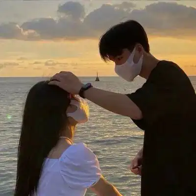 ins真人接吻情头想我就要说出来放在心里又不会涨利息