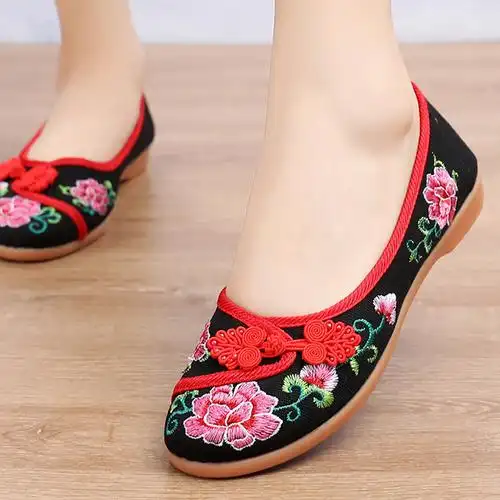 婕秘老北京布鞋女鞋春夏季妈妈鞋民族风妈妈布鞋红色绣花鞋女单鞋