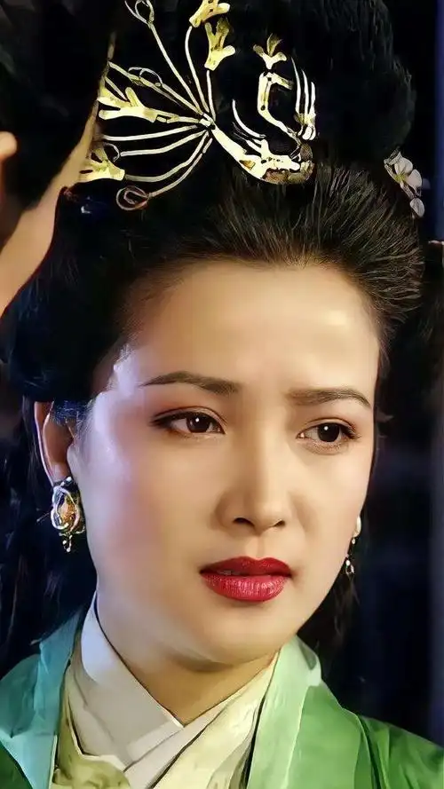 三国演义何晴饰演的小乔太美了这才是古典美女