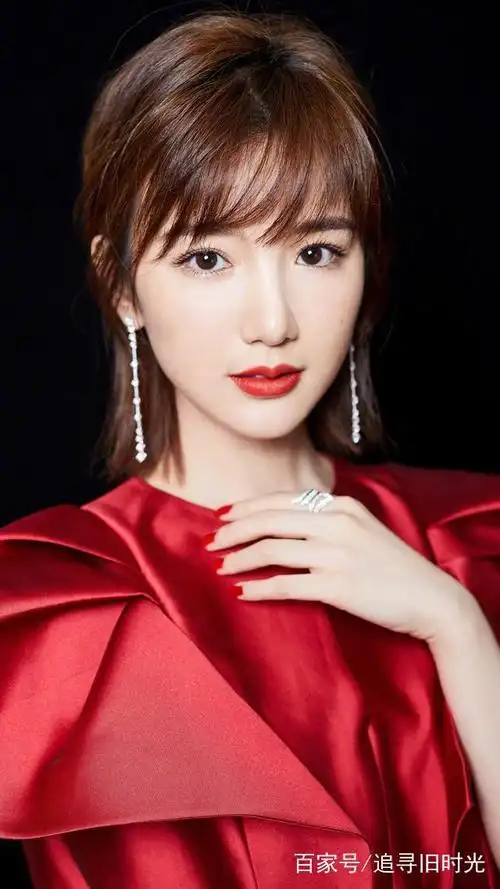 毛晓彤美图,双眼自带灵秀之气!