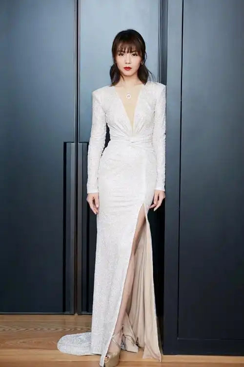 刘涛腰臀比##转发接龙开新年