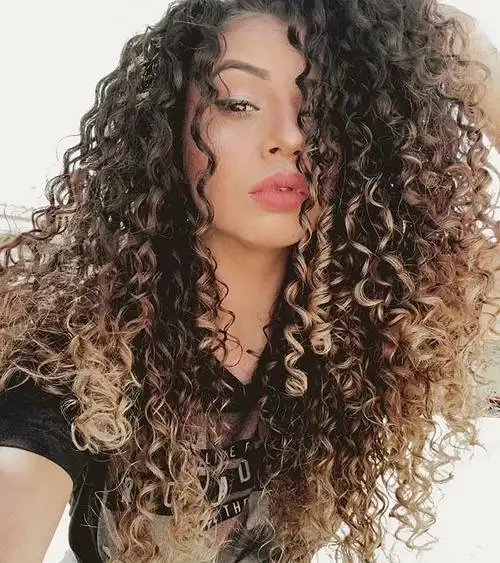 2019卷发就选"满头烫"20款,喜欢吗?