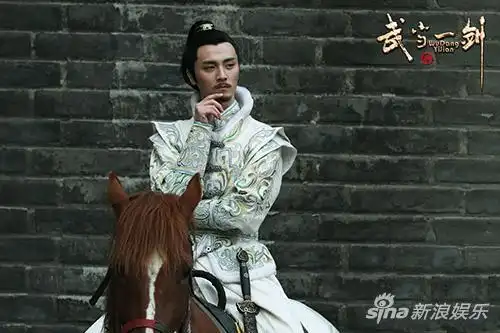 单思涵武当一剑正拍演绎侠胆柔情为父救赎