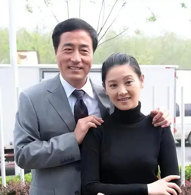 何冰|冯小刚|王志文|艺术家|电视演员|电影演员|实力派演员_网易订