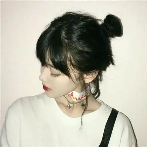 侧脸女王范外国女人头像,欧美头像侧脸女(感情要拉长战线才珍贵图片)