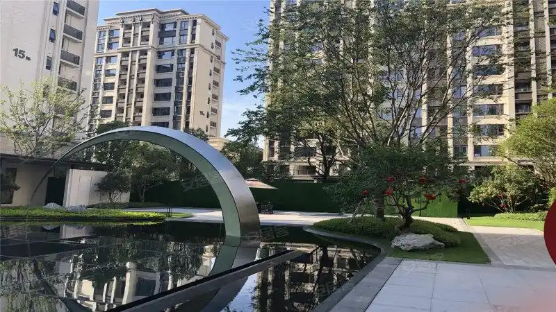 龙湖首开景粼原著