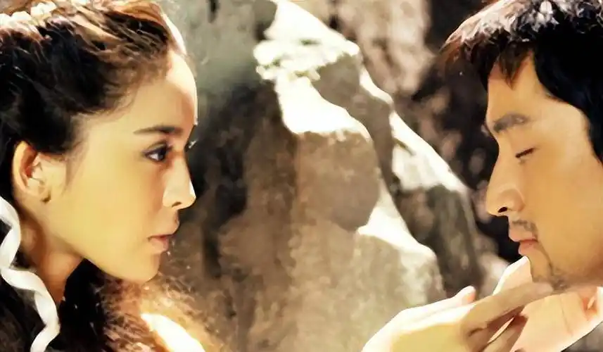 "无脑"古力娜扎:对张汉的痴迷被一个无良男人曝光,嘲讽何炅害死陈柏霖