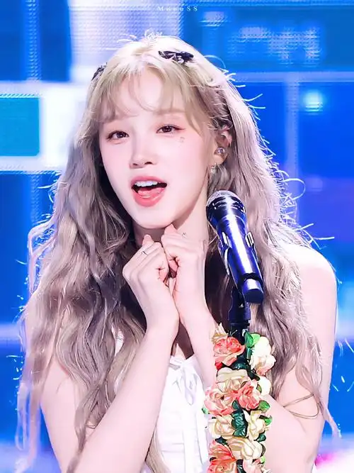 宋雨琦4月将solo##宋雨琦卷发