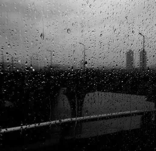 黑色系意境风景背景图幸好思念无声否则震耳欲聋