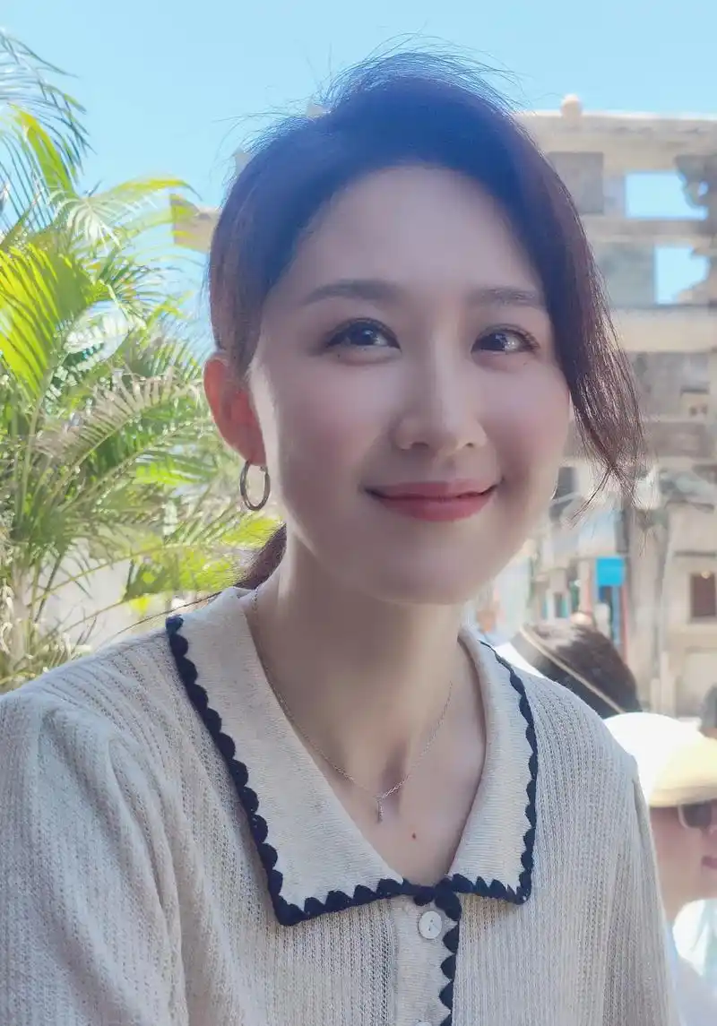 我老妈很美这件事同意吗?#纵然爱你有时差 #张雯 - 抖音