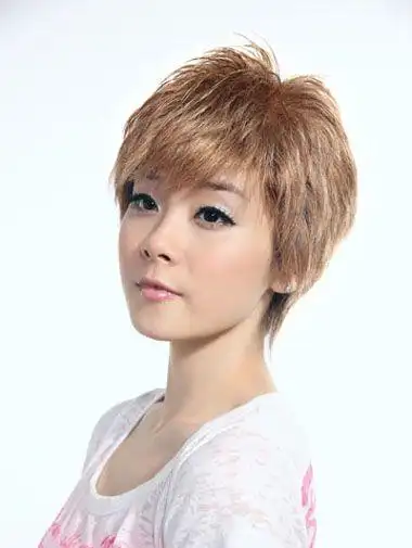 大脸女生斜刘海短碎发发型