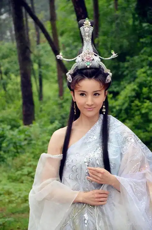 kds 宽带山 云霄仙子:《封神演义》里的角色,截教通天教主座下精英