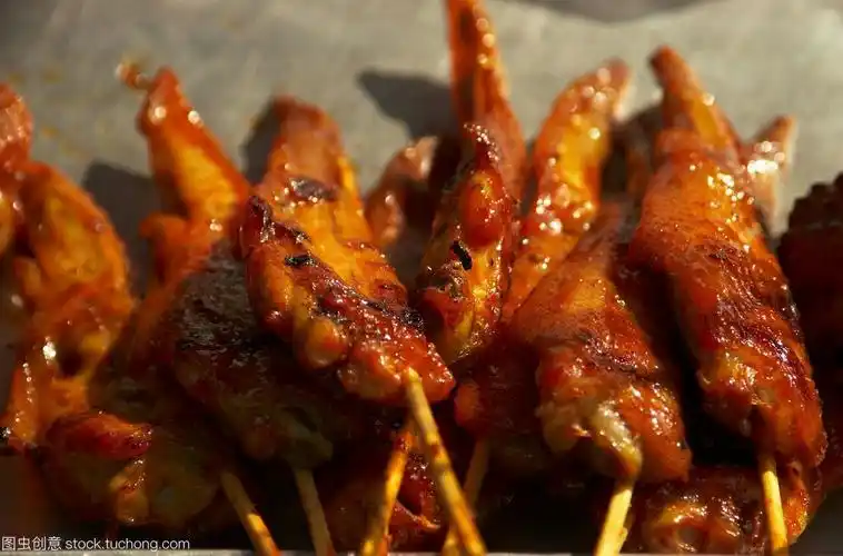 烤好的鸡柳看着就很美味!