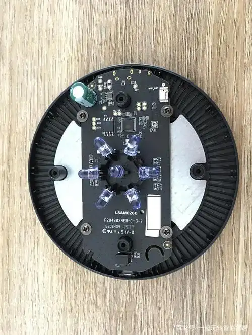 45元的小米米家万能遥控器与99元的小白万能遥控器究竟有啥差别?