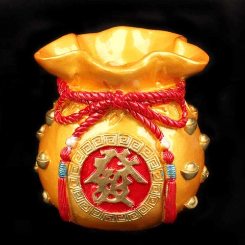 属牛人在2021年犯值太岁,如何化解值太岁,属牛本命年有什么讲究