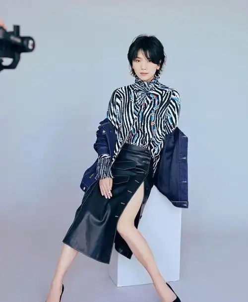 茗洋娱乐—美女明星—曹曦文