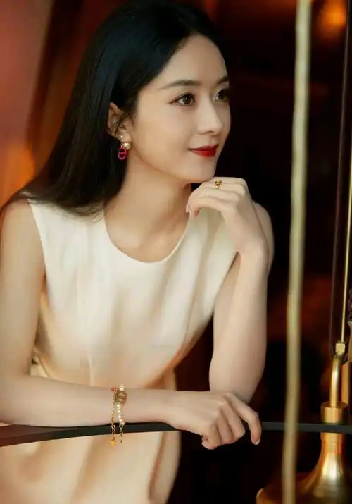 带你们看,最美赵丽颖!