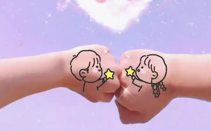 官宣情侣图片这样拍