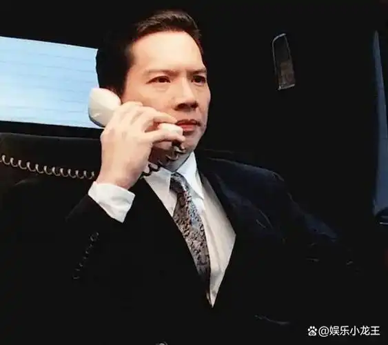 向华强所言非虚!周润发告别影坛,已踏上另一条灿烂人生路!