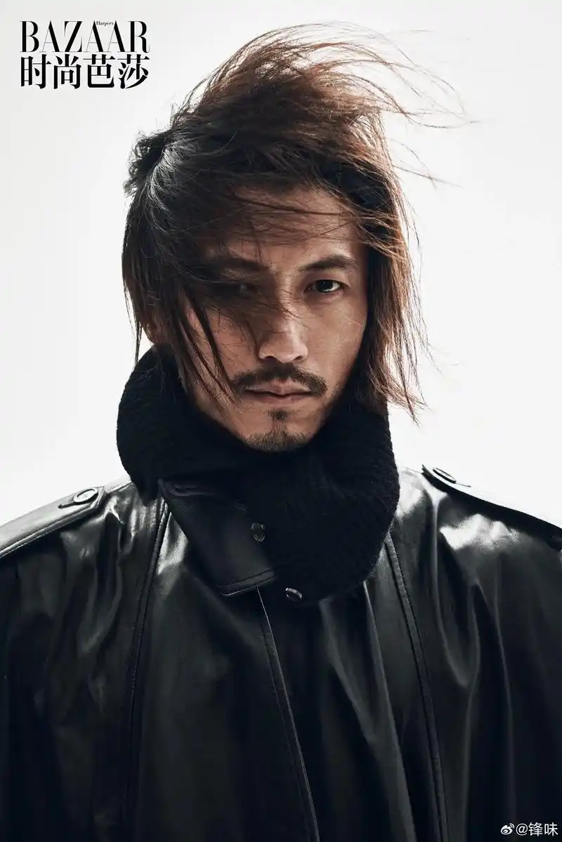 谢霆锋 #杂志封面 #高级感 #时尚拍摄 #视觉冲击 锋哥 - 抖音