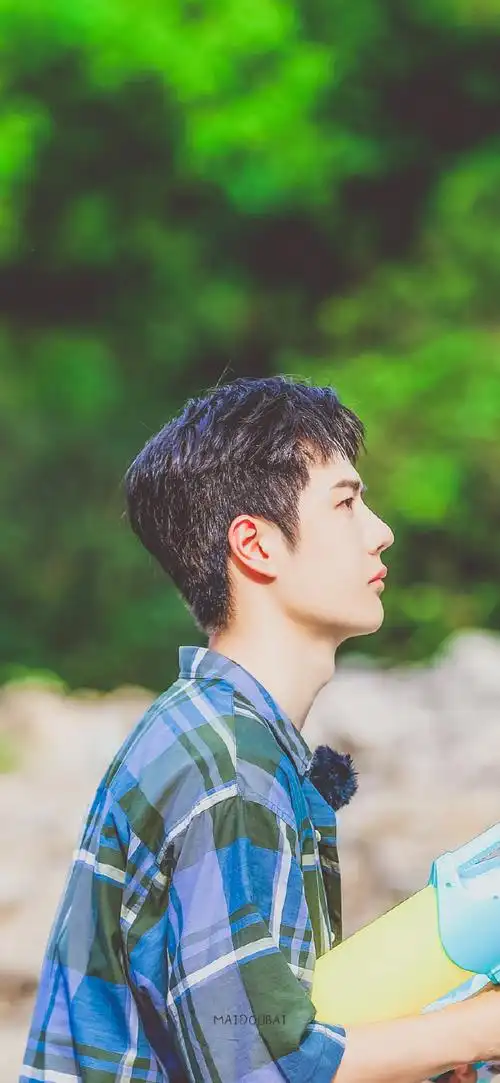 手机壁纸#王一博#baby boy