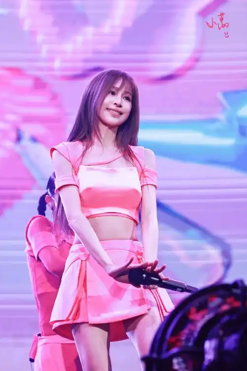 王心凌sugarhigh世界巡回演唱会